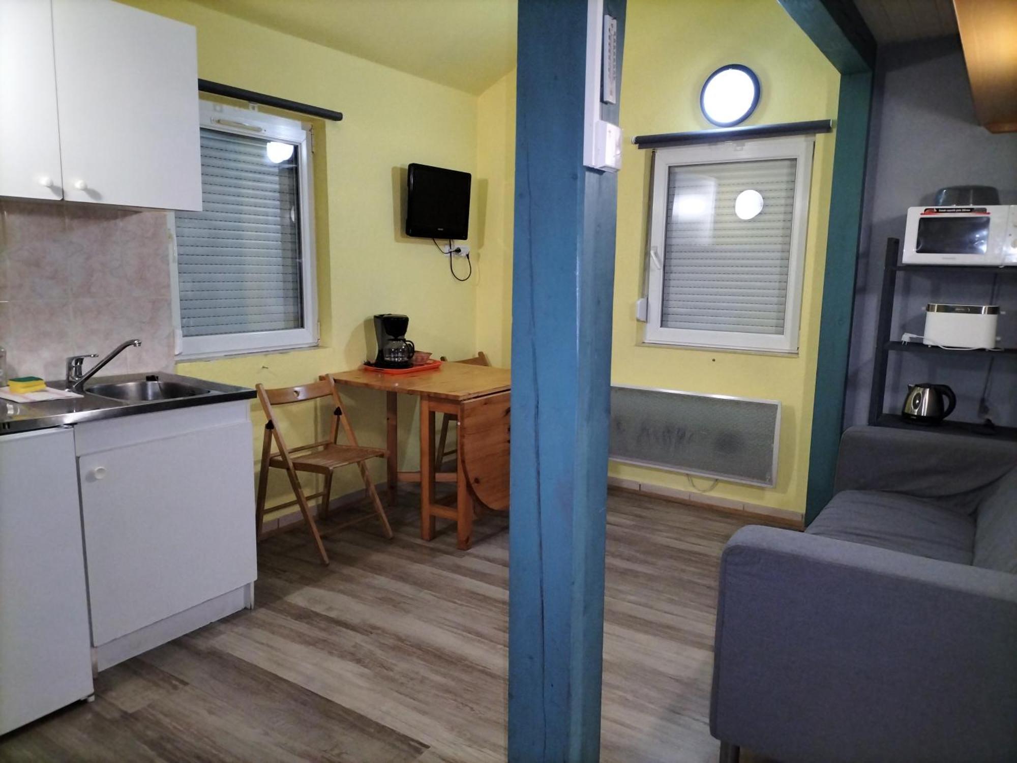 Appart'Hotel Les Acacias Courte Et Longue Duree Bischoffsheim Room photo